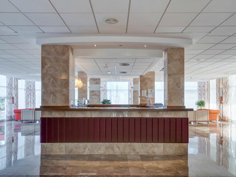 A6C2B8AD202B0446BECEBAE2F03557A7