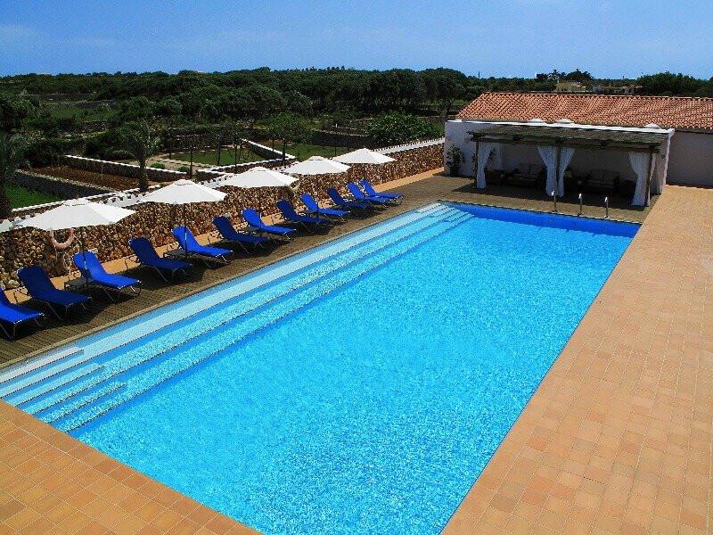 82AD3C3524777B8FAFD64CAD35EB6860