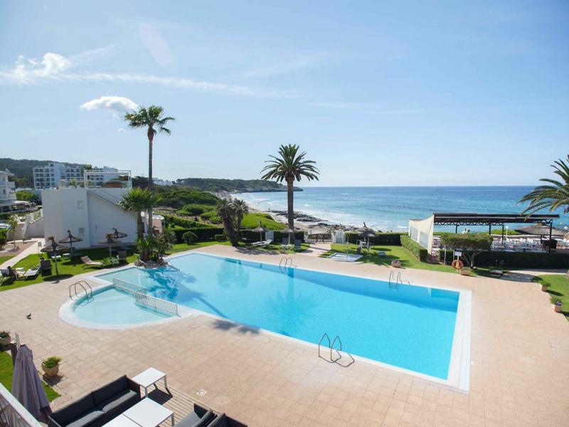 4AA835ABDD163CE6D2E2EAB48718A231