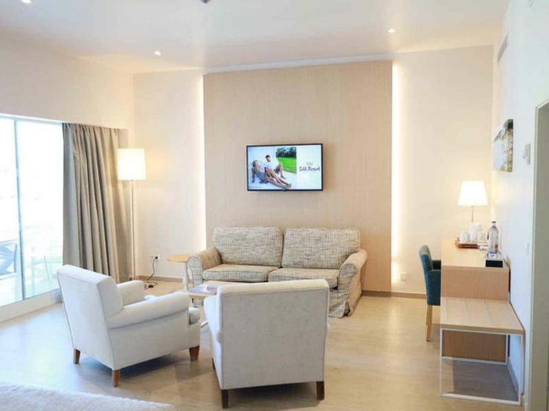 CC152A5A729EBC2680B99280305A6B76