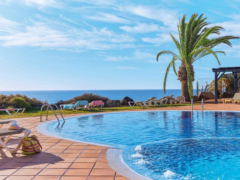 7FB9E24C88DD66240430FF5663F46622