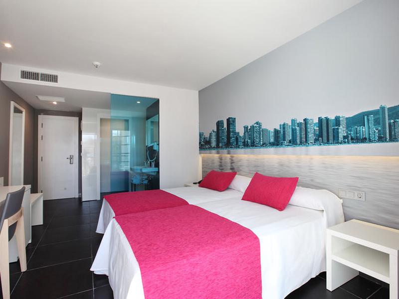 F93A0503521A0D913DACC7A9FECF4DB0