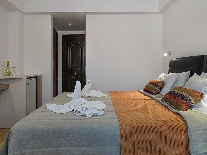 EFB2B64DDD92DAE849AB0031C4E2944D