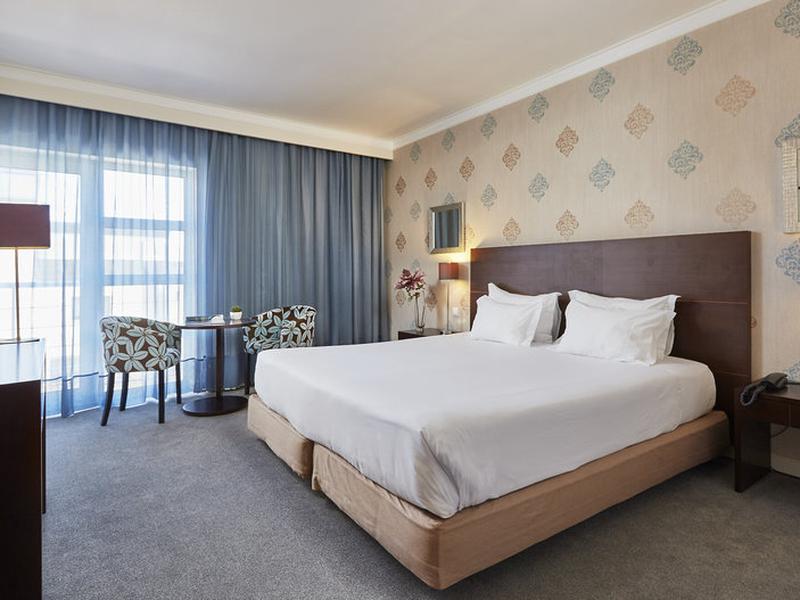 327464F4D3B1B2A3B228FCDE30A5D145