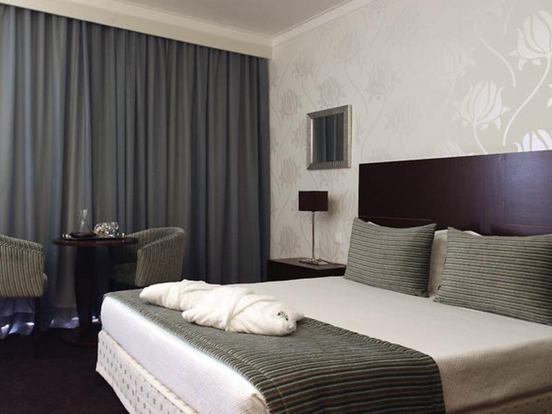 D6553FEEF311E7762EE087924FEFEE62