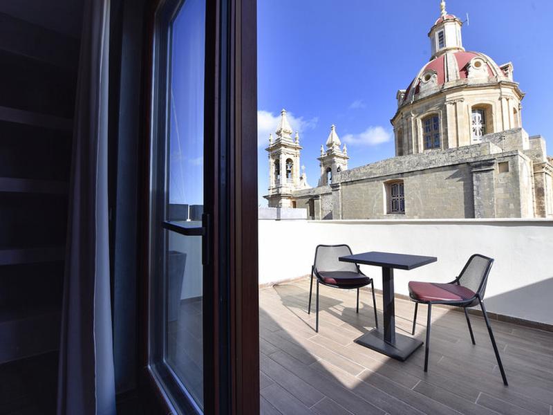 B8E8329F005C52048670DFAD6BA6EEEE