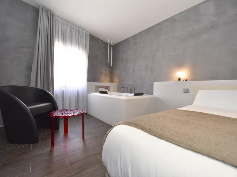 AE2665364C2872B8E05C673D2C64A7E9