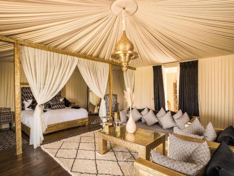 E03CF8CB10BEF1B1B9C04C24118107C9