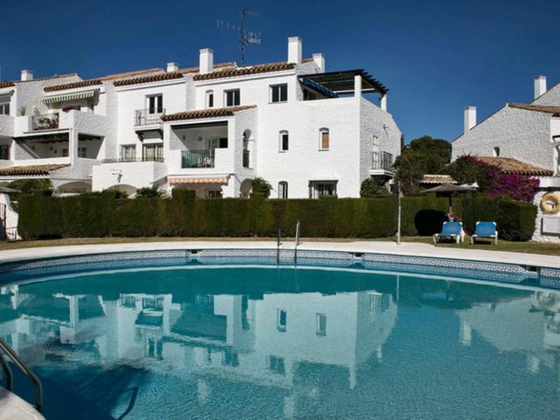 D0D42D18CE19E082120B3FB51228815E