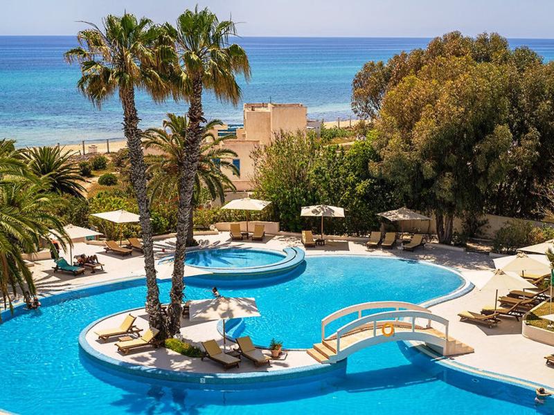 0E6B75B2243E6844BB2BEF42E1574637