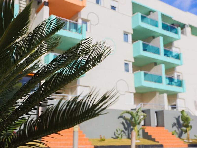 72A5D4996779AC76DE59C501C4EC715B