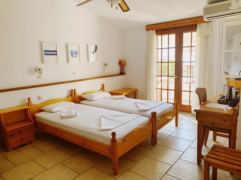 80E70ECEAF0B8BB6EFAAA0095EC6F98B