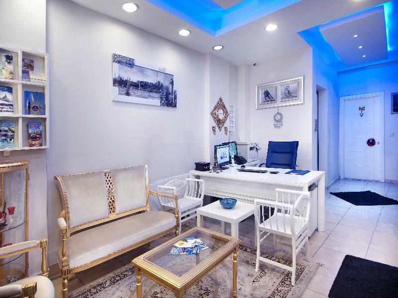 A1E68892D4B0E17983C7F0064740B6ED