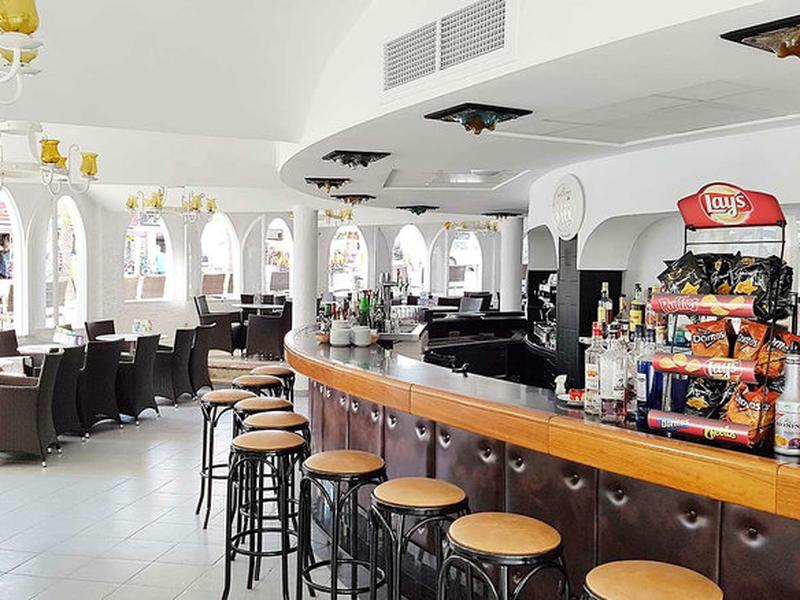 BCE5E3EF9C718EAA4F4875958E1C7A2E