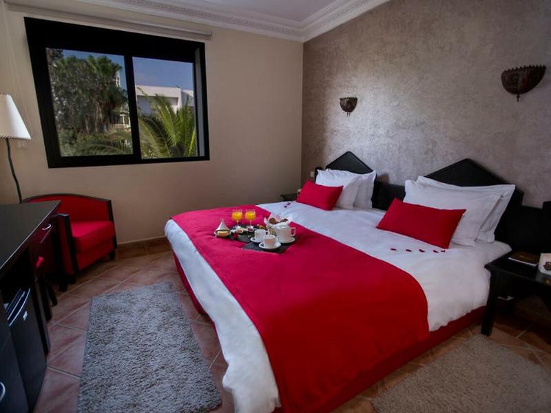 61DDFF5E5B957E7B47089F229D1BF1EB