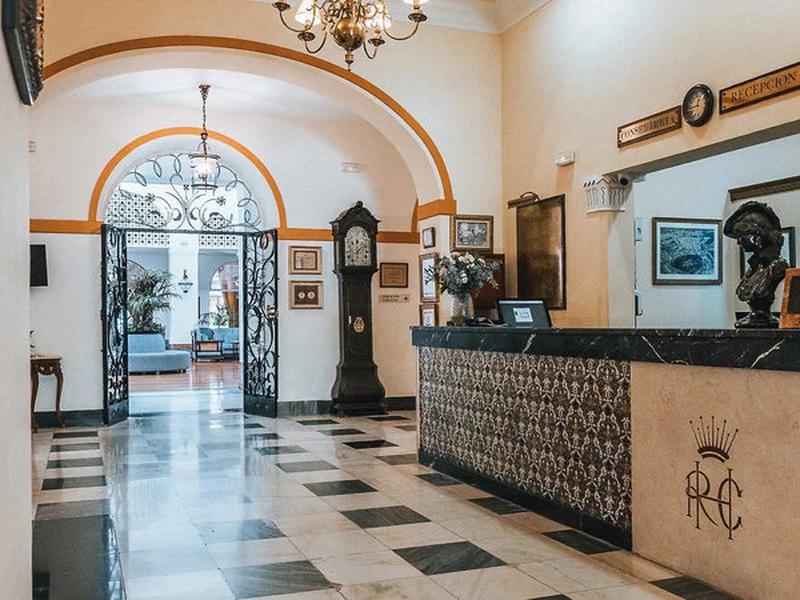 2D1A18DE56B232148AA2B5D3E3C509FE