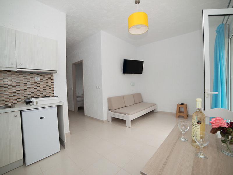 BE1F38CC24FB20016F8407129FABC96D