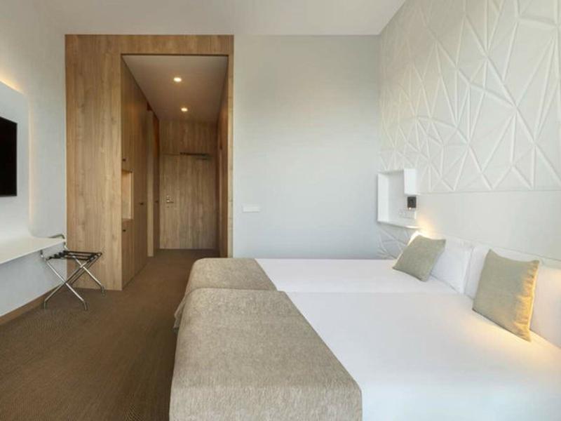 10D5569D4F2982EAEFA4E04E96B8FC1A