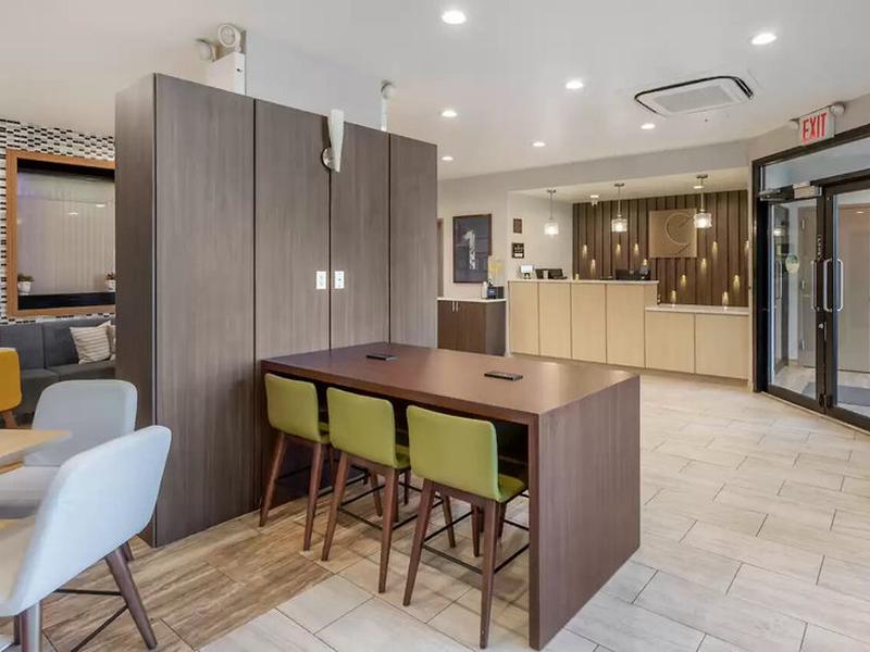 083B407FE24A740FBB9EF4289EC9C4B5