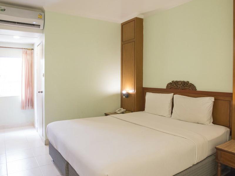 B1EF9D9759485793F28E02C2B55BC3C7