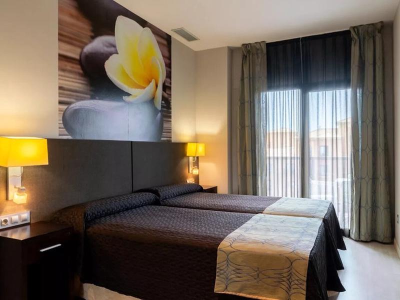 560978817627EB70601A13CFA8ABBCFD