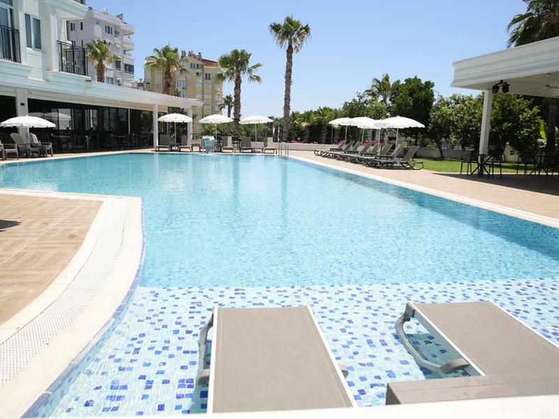 27AF68AAA10BABB97F8E77119B5E82F4