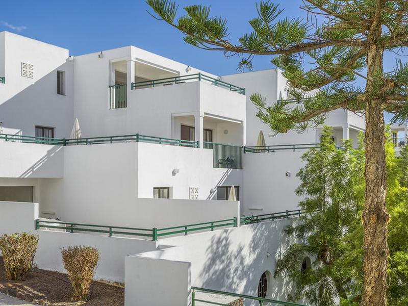 FB66670CCD8B1A34AFE07D7A2CAE17B8