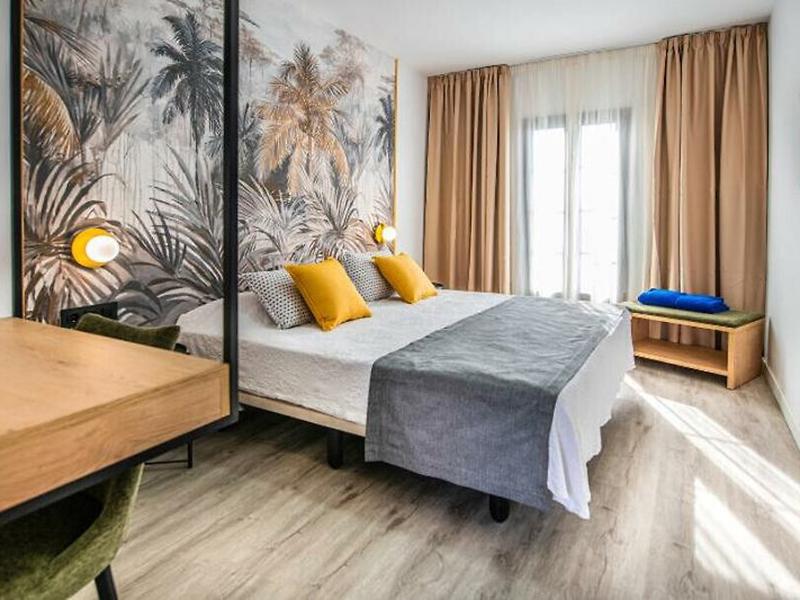 4792D80022A645BA69D1F86F534F7137