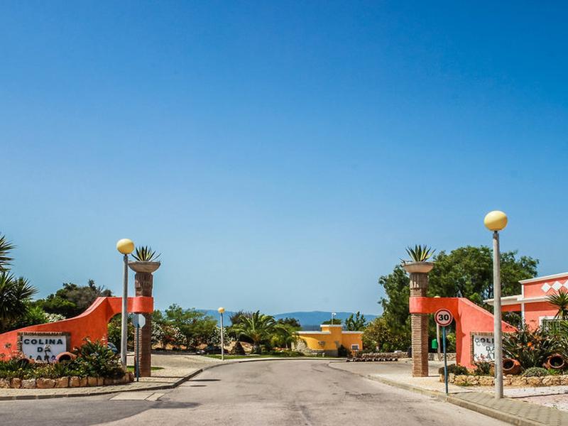 2D332C762108A5FA30DD502979717F12