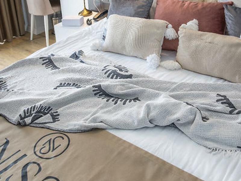 1684BE6BAB19DCCD252B1C3DE2D8DA15