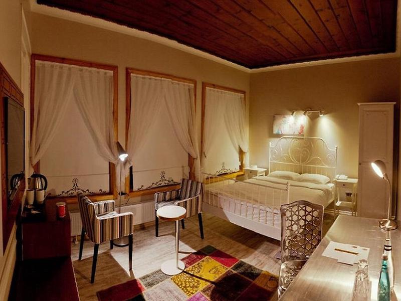 9449F4EE9439B54E777C71EDF9FCB789