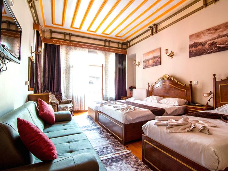 1961C2A1077404A7F61F1110095B25A2