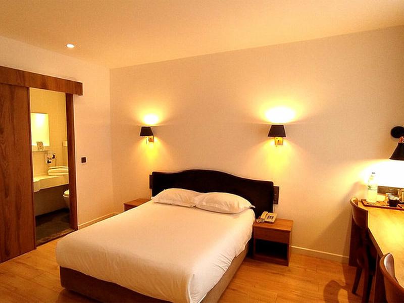 2F1425AB51A1A7A3ECB59066D0F05AD1