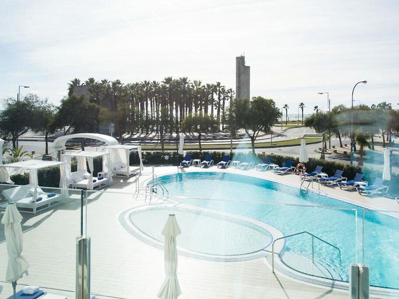 EE6D716752B638101B6BD8B7ECDA93C2