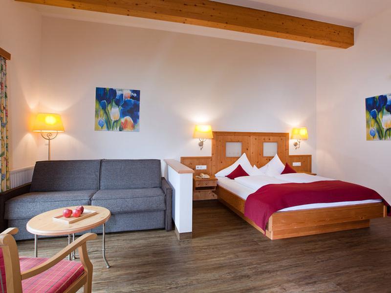 7A2A9538CB86D3116F8563949A183940