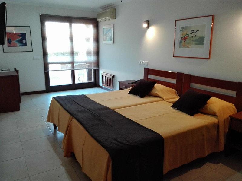 A5DDCAD58E70C3FD37E13752C3D7DC71