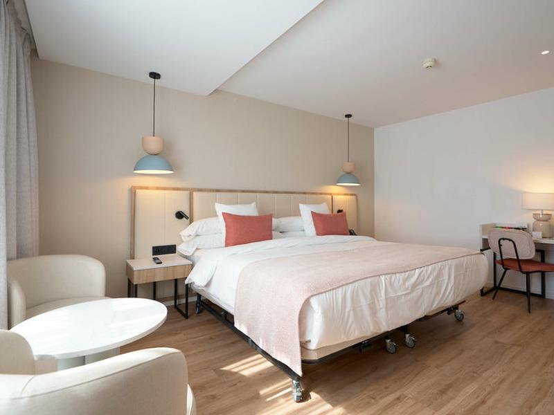 B6D9EFEDD37CD2B1E5005576894797EB