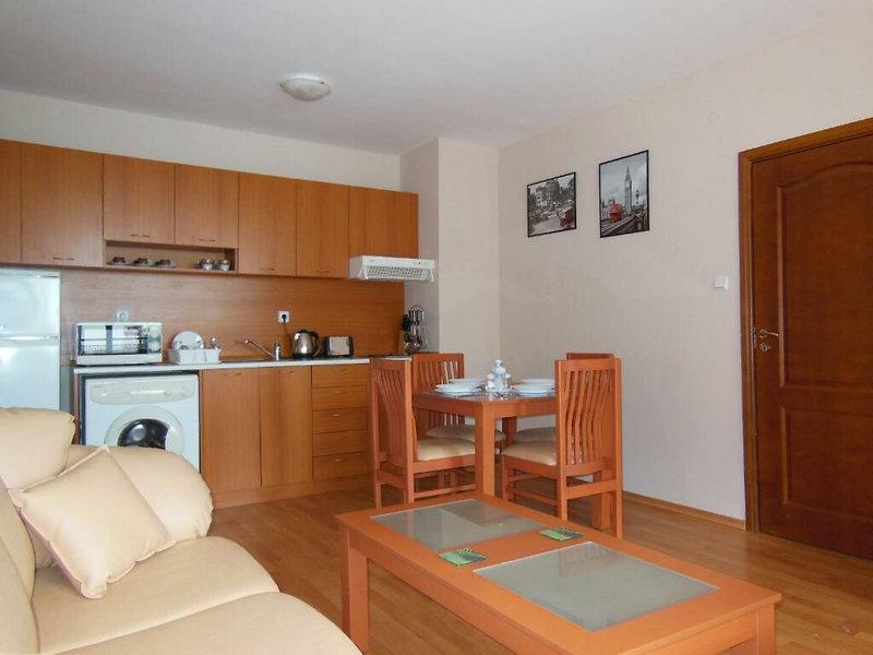 8F7BCC718DB379961983D4AF820F49E3