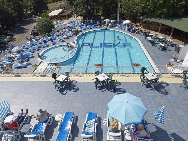 E77D5312A03A7E452EDBA7CAB8CA18F2