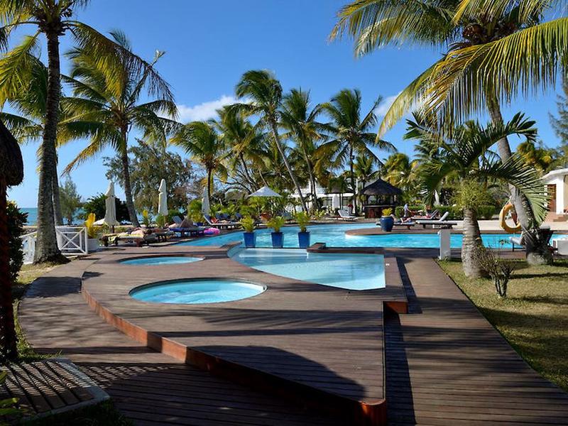 0B48FA6C9D6834BE3FEDEEF12E8B585D