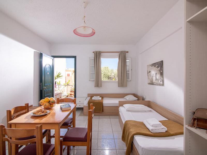 C9BEE4C0DD8B519D7D7B190925A28B84