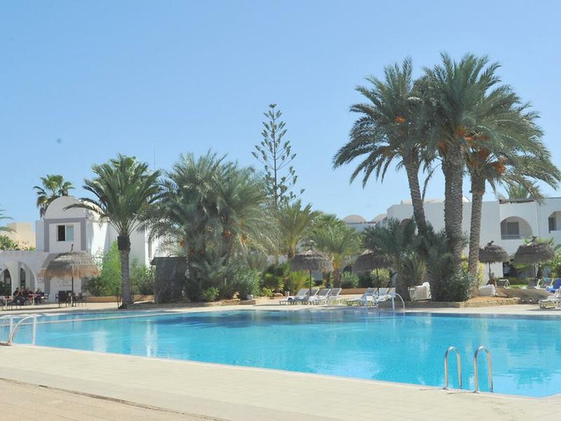 17D344BE6BB9BB2D3BD894A86CDDE4D7