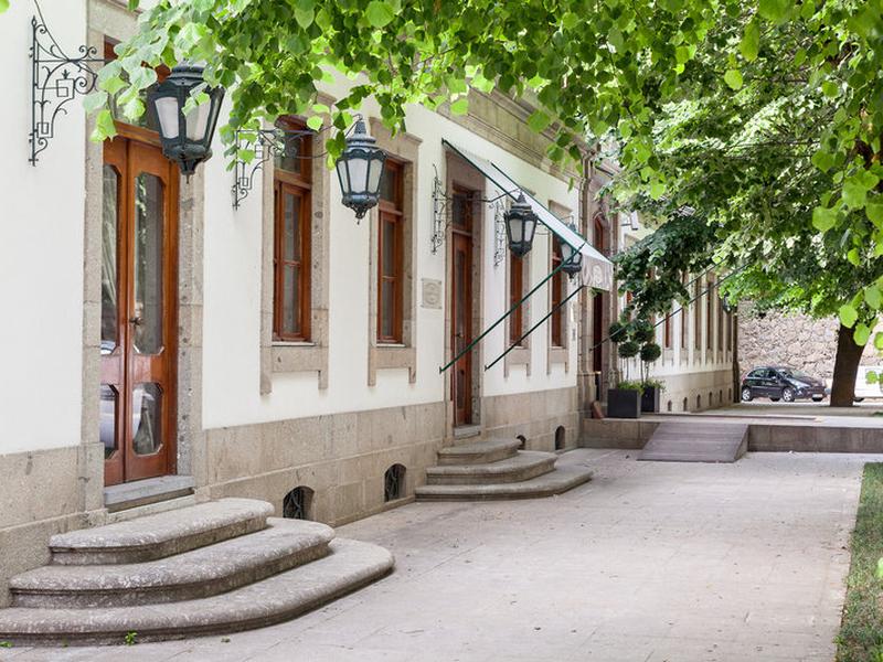 195CE2E1064619F62D55BCD7468E542E