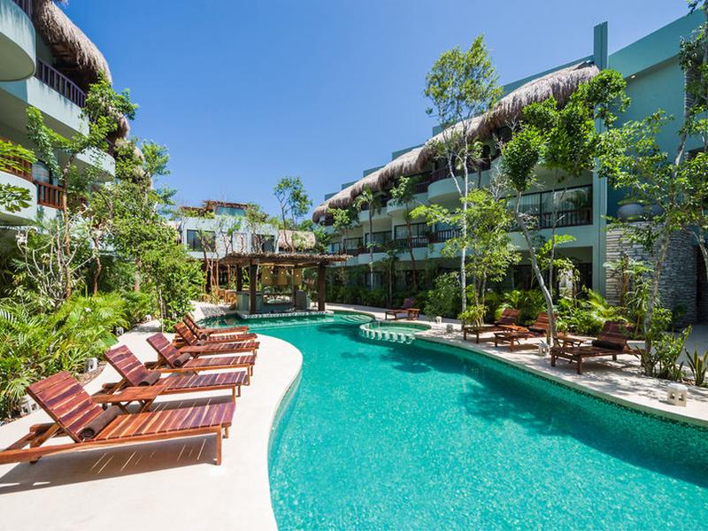 9D76C8198BDB4753B8ED97DB078DF1AD