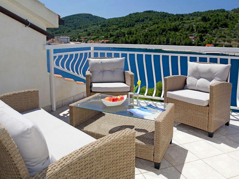 7D9866E99972C1E6C3083EE2D6BAD710