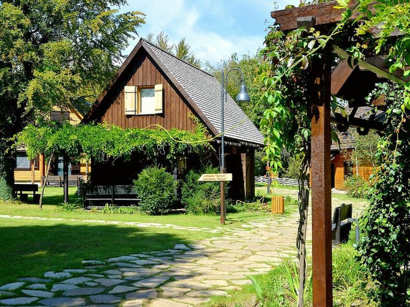 DA07ABC4662642C64EE548C04BDB02A2