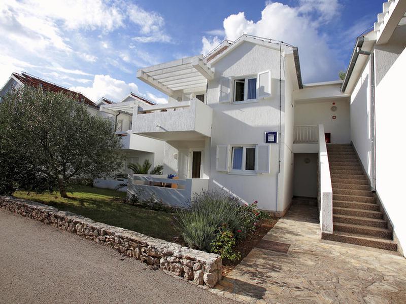 B67CA28A51CC78AF9C6A5E59C88FB630