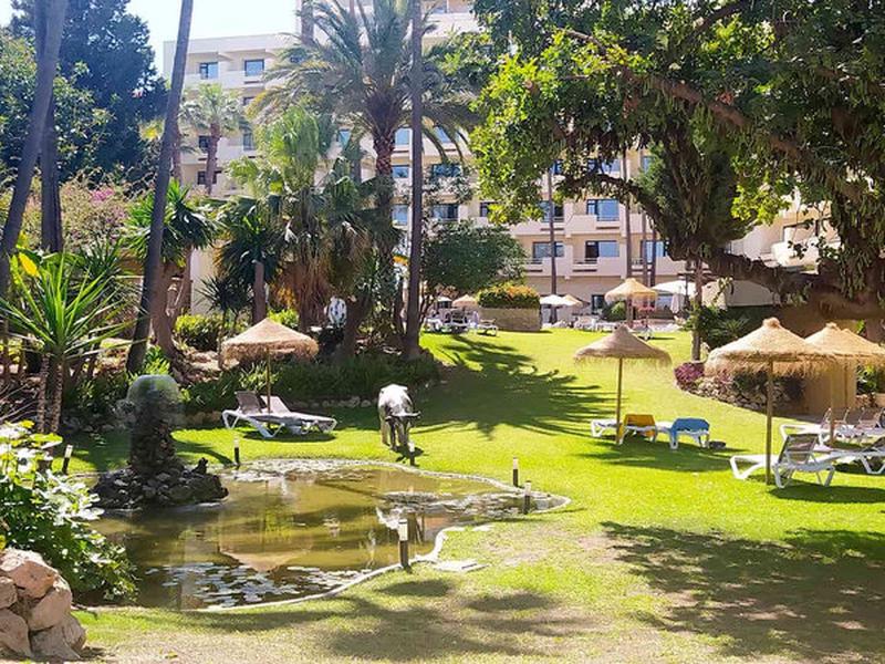 56E706C35CDC62AD39F9DD1002AAC25C