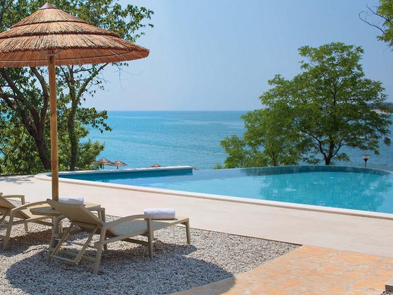 642824EFDB99E5DEBC9F273AD39BC12B