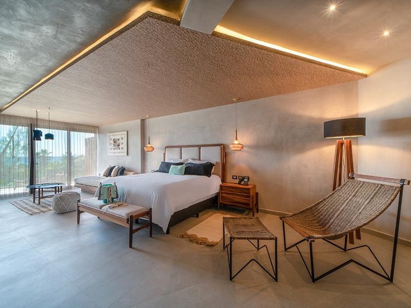 71B6A8A7A599C38A4D449B4525B89E43